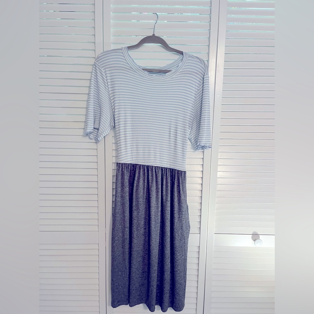 Reb in J 220 Women’s Knit Midi Dress - Size L